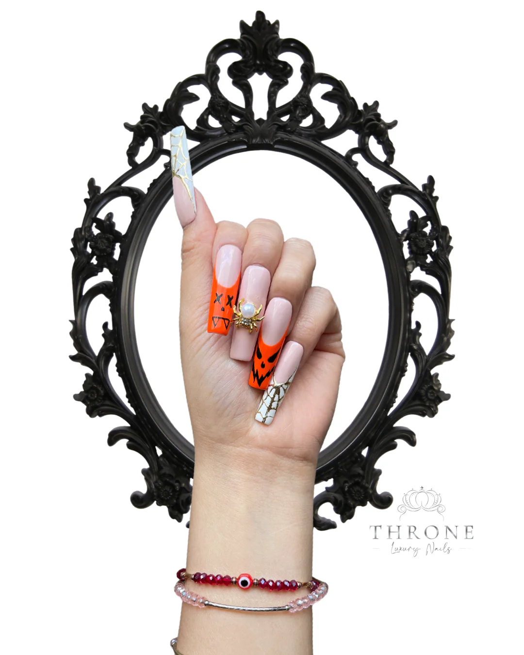 Press on nails